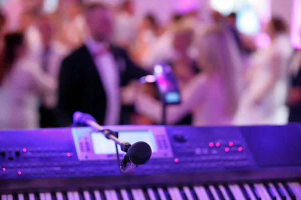 The Important Roles That Set Wedding DJs Apart From Other DJs