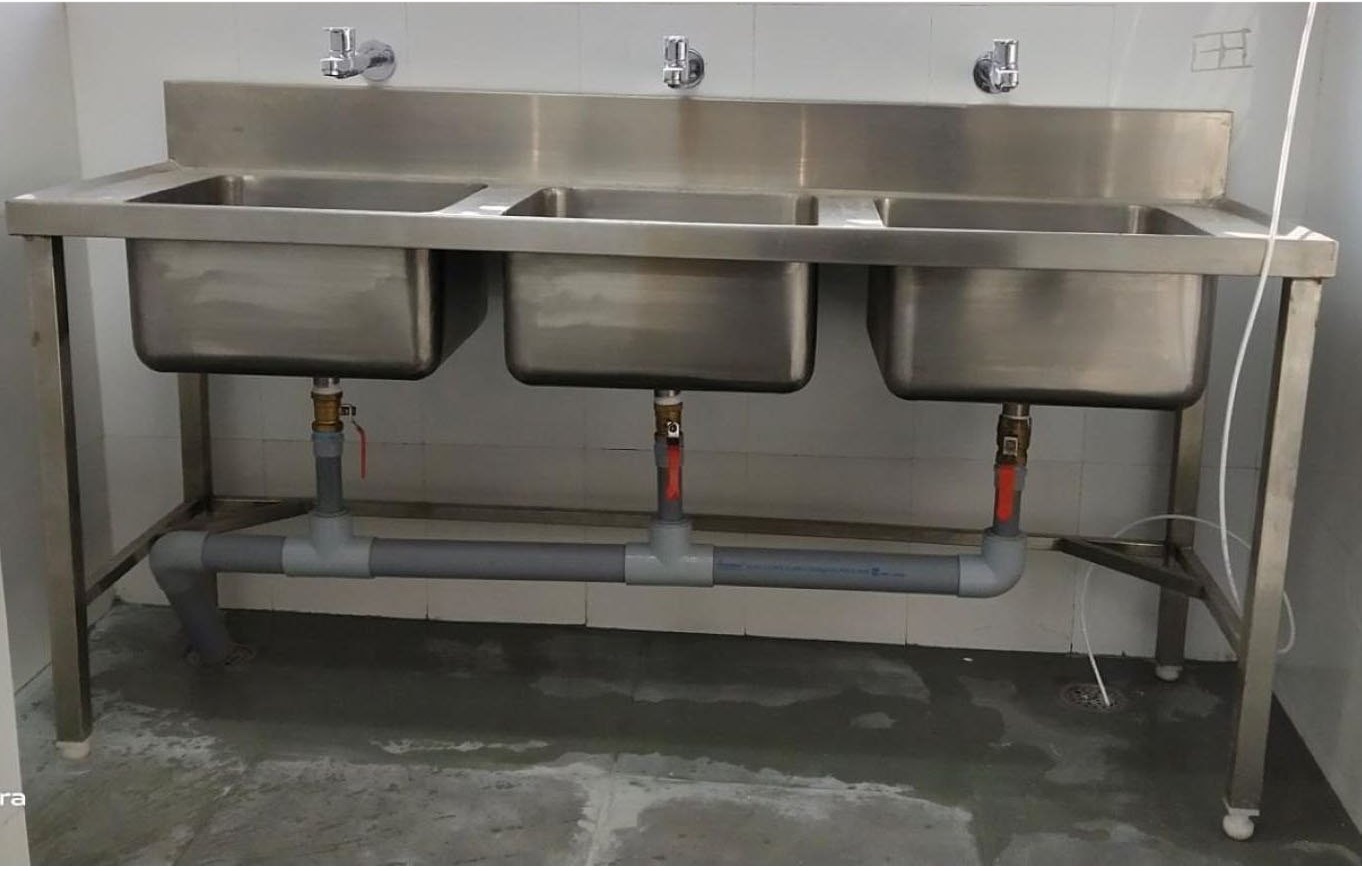 Commercial Sink Options for Food Service Businesses