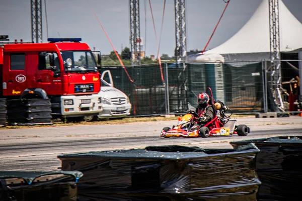 A Complete Guide to Choosing the Right Fire Barriers for Your Building